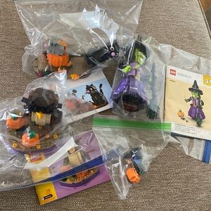 Lego Halloween bundle